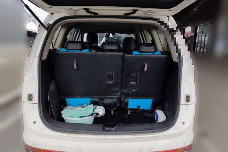 Used Baojun 730 2019 1.5L Manual Fashion Model 7-seater China VI
