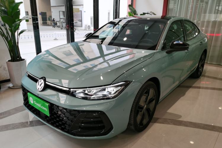 Used Volkswagen Passat 2025 Pro 380TSI Starry Dragon Luxury Edition