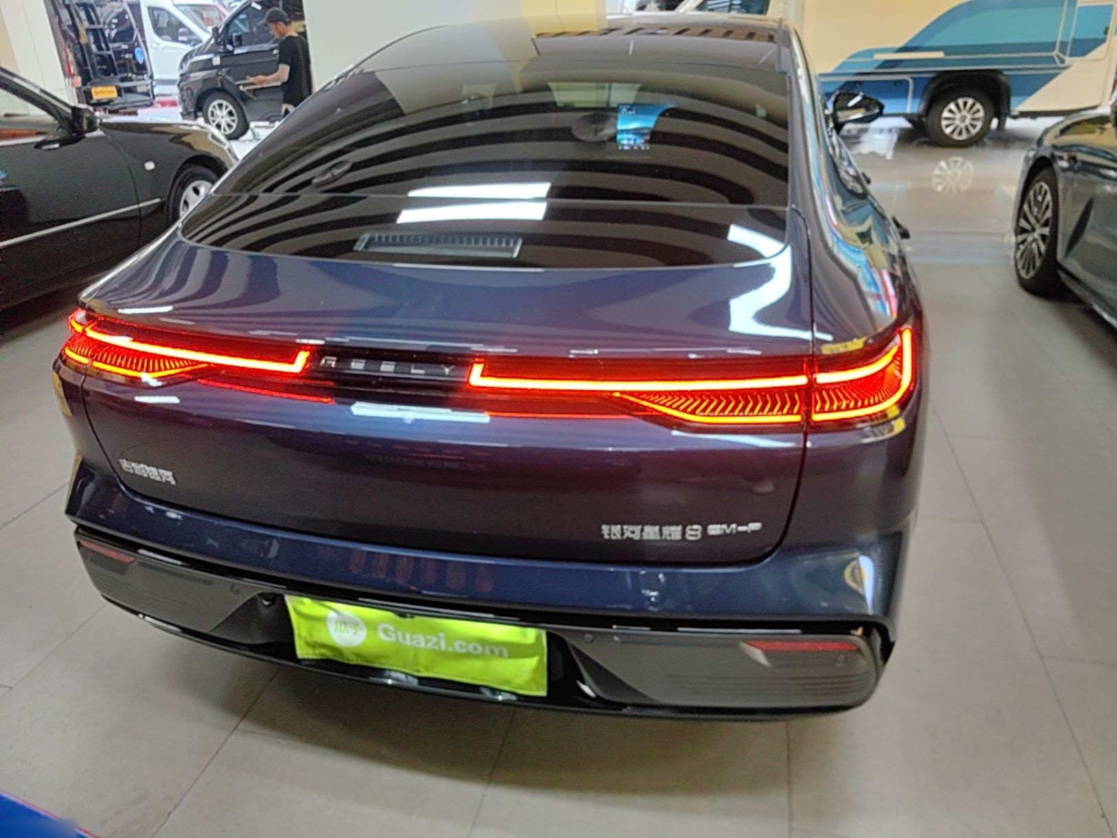 Geely Galaxy 8 2025 130km EM-P Starship Edition — снимка 5