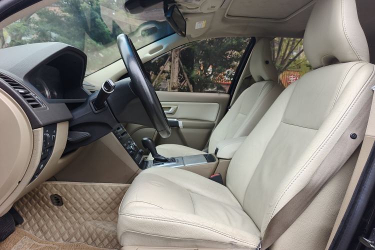 Used Volvo XC Classic 2014 T5 Luxury Edition