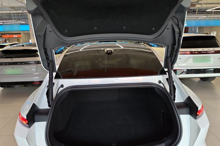 Used Nio ET5 2024 75 kWh
