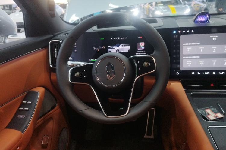 Used Hima AITO M8 2025 Extended-Range Max+ Version 53.4 kWh 5-Seater Edition