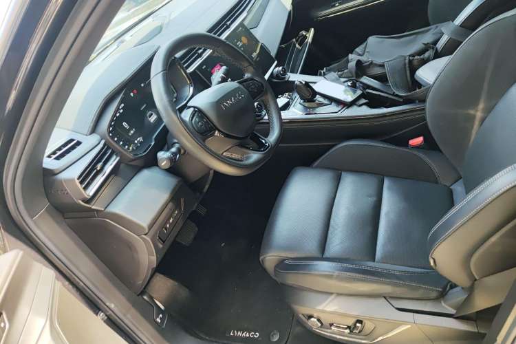 Used Lynk & Co 01 EM-P 2021 1.5TD PHEV Halo Left Front Seat