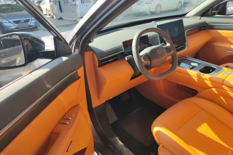 Used Dongfeng eπ eπ008 2026 Model Six-Seat Pure-Electric Family Edition
