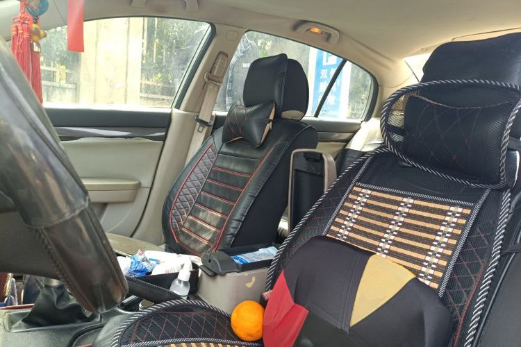 Used Bestune B70 2011 2.0L Manual Fashionable Edition