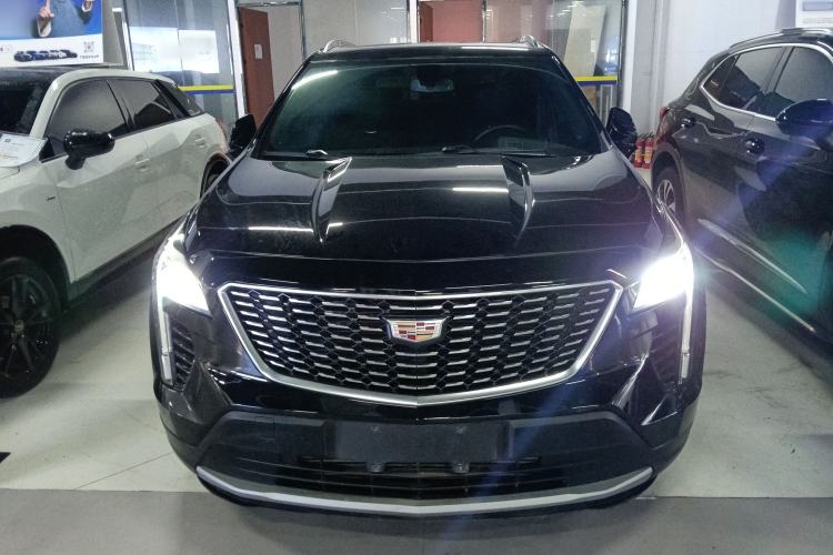 Used Cadillac XT4 2021 28T Two-Wheel Drive Leading Version
