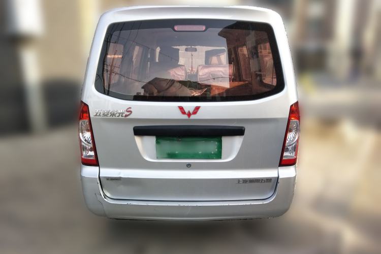 Used Wuling Rongguang S 2021 1.2L Base Model 7-Seater LSI
