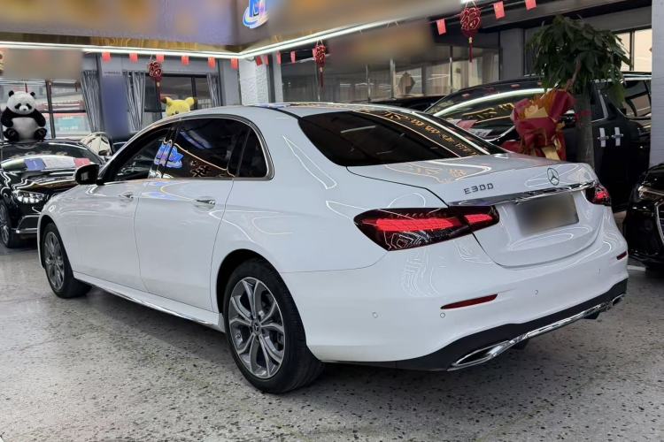 Used Mercedes-Benz E-Class 2021 Restyled E 300 L Sporty and Stylish Edition
