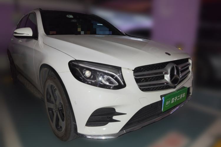 Used Mercedes-Benz GLC 2018 Facelift GLC 260 4MATIC Luxury Edition
