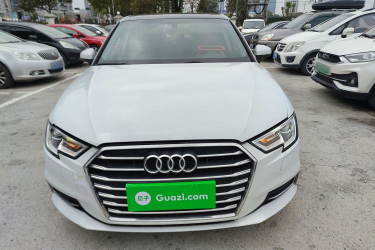Used Audi A3 2020 Restyled Sportback 35 TFSI Entry-Level China VI Emission Standard Front
