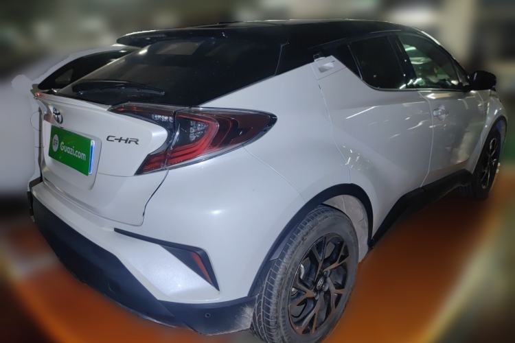 Used Toyota C-HR 2018 2.0L Luxury Sunroof Version China VI Standard Rear Right 45 Deg