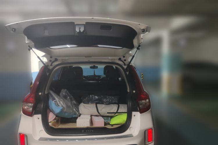 Used Geely Auto Vision X6 2016 1.8L Manual Luxury Model
