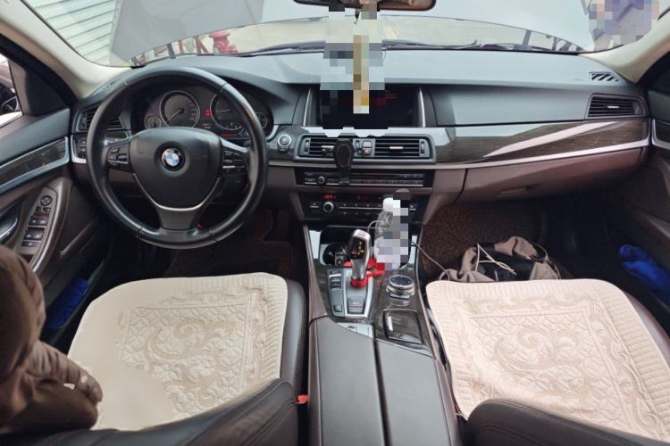 Used BMW 5 Series 2014 525Li Luxury Design Package
