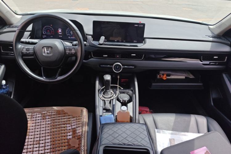 Used Honda Inspire 2025 260TURBO Elite Edition Center Console