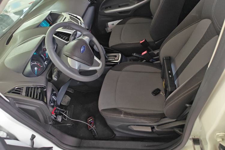 Used Ford EcoSport 2013 1.5L Automatic Fashion Model
