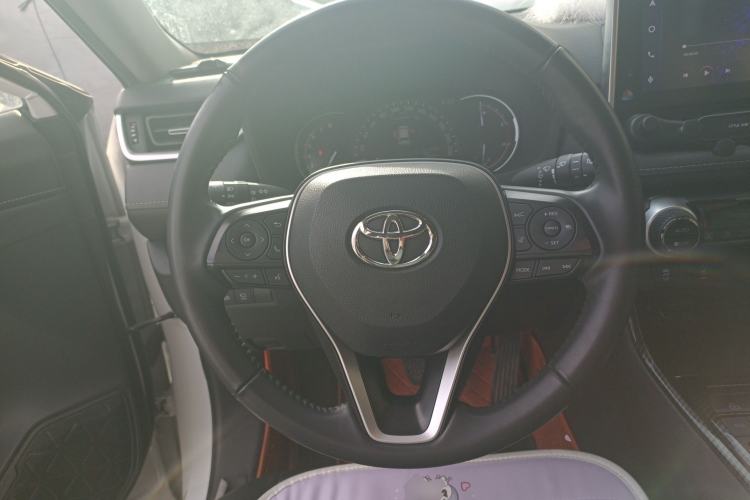 Used Toyota RAV4 2021 2.0L CVT Two-Wheel Drive Fashion PLUS Edition Steering Wheel