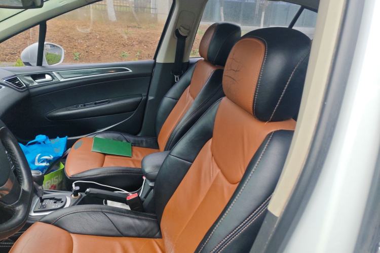 Used Peugeot 308 2014 Enjoyment Edition Classic 1.6L Automatic Fashion Model Left Front Seat