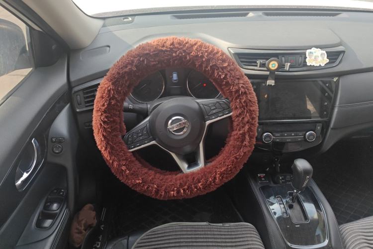 Used Nissan X-Trail 2019 2.0L CVT Smart Connect Comfort Edition 2WD Steering Wheel