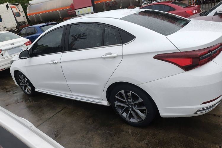 Used Chery Arrizo GX 2019 Pro 1.5T CVT Model Color Version China VI Standard