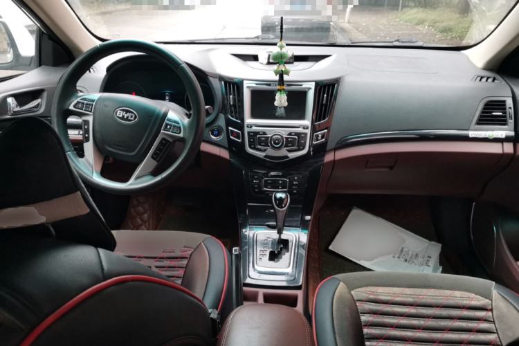 Used BYD Surui 2015 Revised Version 1.5L Automatic Luxury Edition
