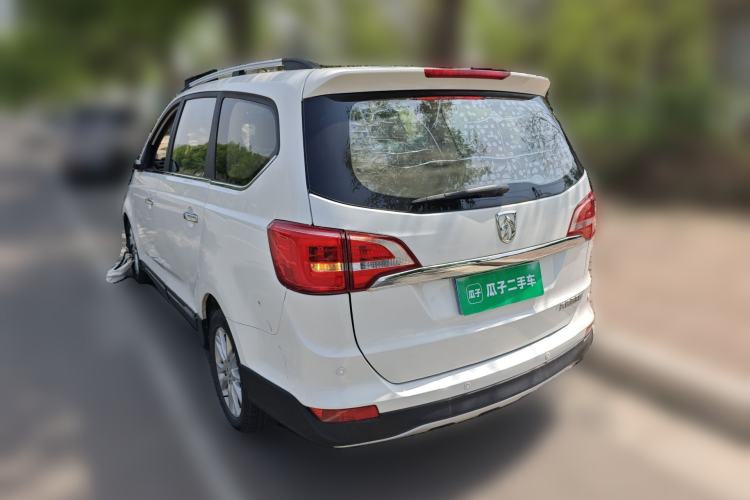 Used Baojun 730 2016 1.5T Manual Comfort Version 7 Seats