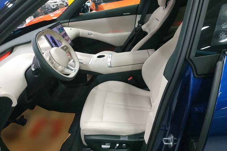 Used Xiaomi Auto YU7 2025 Ultra-Long Range High-Performance All-Wheel-Drive Max Edition
