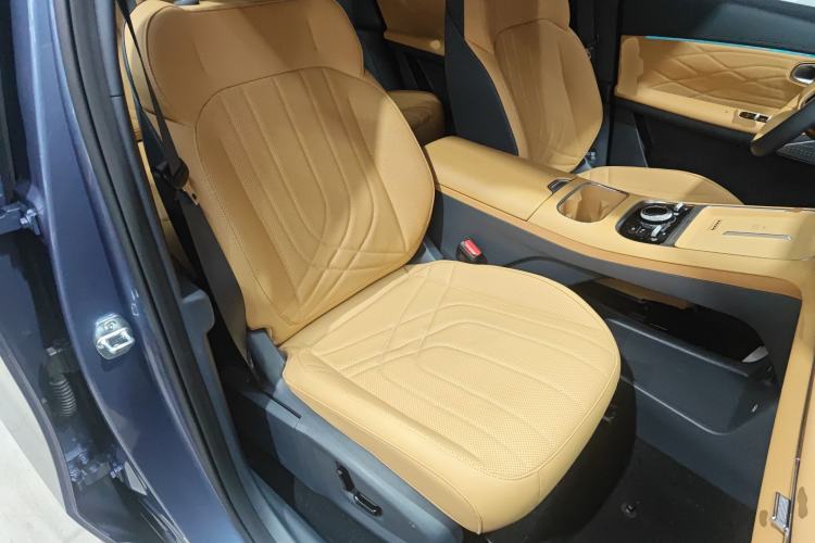 Used Geely Galaxy Galaxy Xingjian 7 EM-i 2025 120km Flagship Edition