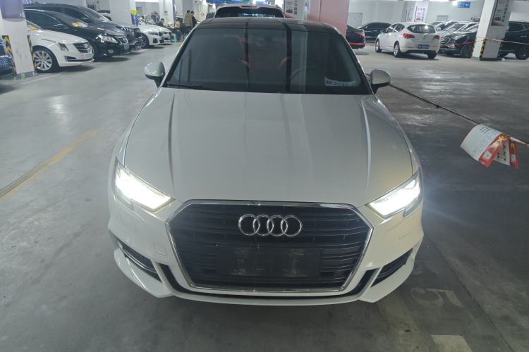 Used Audi A3 2019 Limousine 35 TFSI Fashion Edition China VI Emission Standard