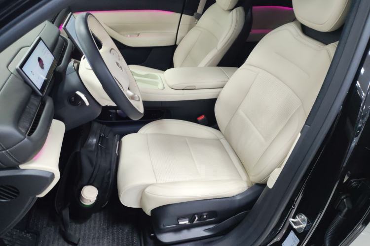 Used Nio ES6 2023 75 kWh
