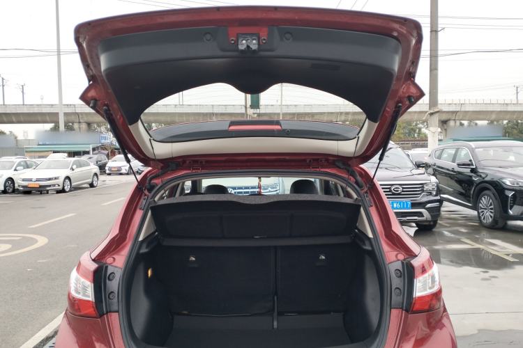 Used Nissan Tiida 2016 1.6L CVT Smart Drive Edition
