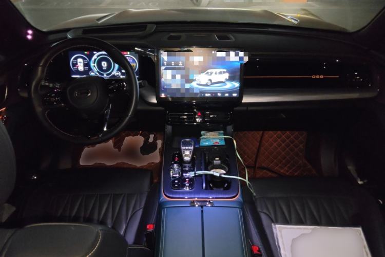 Used GAC Trumpchi GS8 2022 Dual-Engine Series 2.0TM Two-Wheel Drive Prestige Edition (7 Seats)
