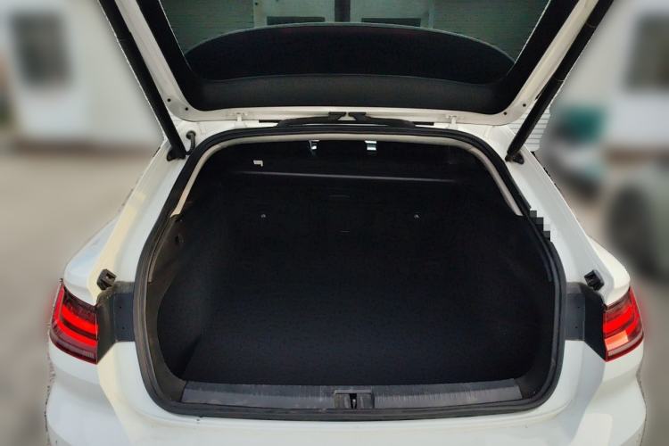 Used Volkswagen FAW-Volkswagen CC 2021 Estate Car 330TSI Hunter Vision Edition Trunk