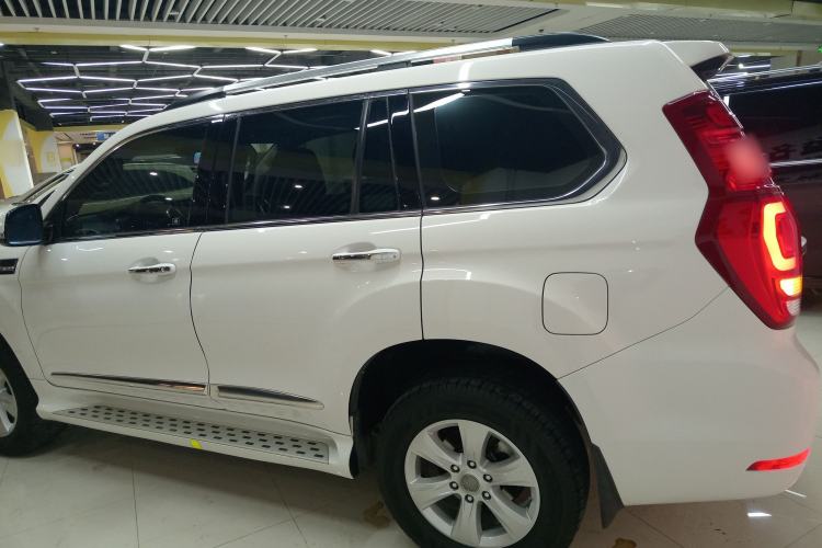 Used Haval H9 2015 2.0T Four-Wheel Drive Luxury 7-Seater
