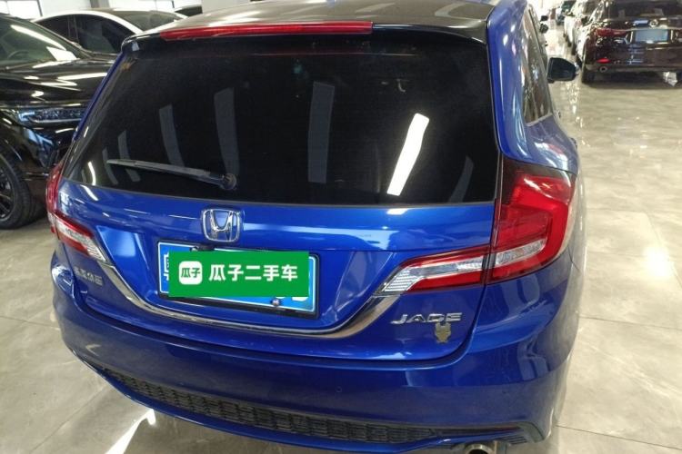 Used Honda Jade 2017 1.8L automatic Comfort version 5 seats