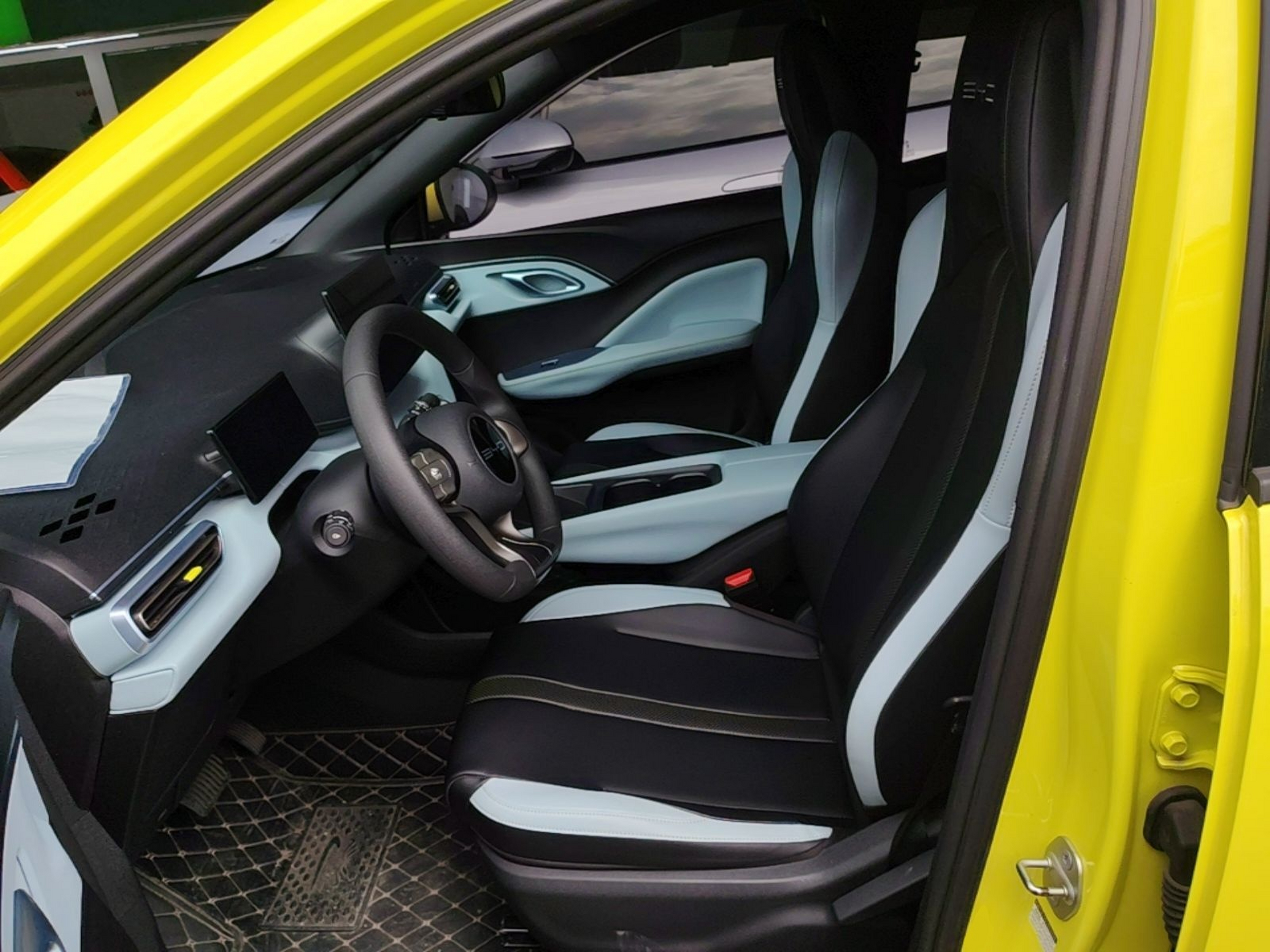 Avant de la voiture