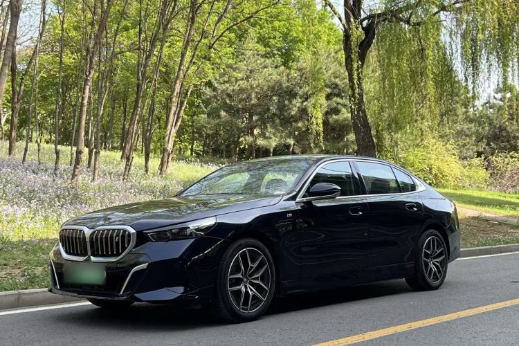 Used BMW i5 2025 eDrive 40L M Sport Package Exterior 2