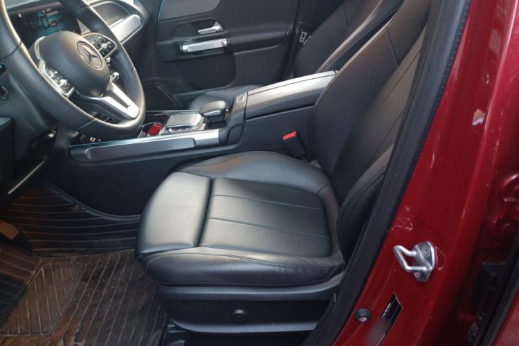 Used Mercedes-Benz GLB 2023 GLB 220 Sport Edition Left Front Seat