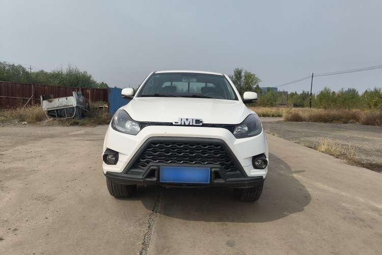 Used JMC Yuhu 5 2018 2.4T Classic Edition Diesel Manual 4x4 Luxury Version JX4D24A5L
