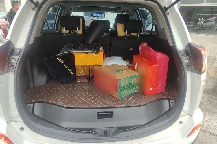 Used Toyota RAV4 2016 2.0L CVT Two-Wheel Drive Fashion Edition China V Standard