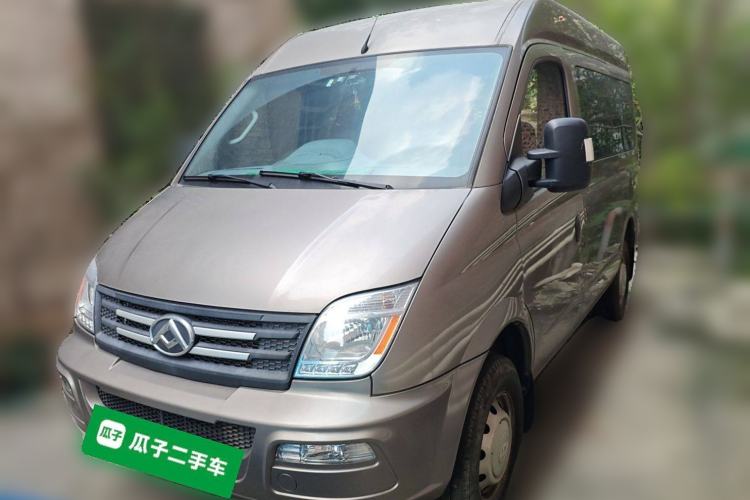 Used SAIC MAXUS Xintu V80 2021 2.0T Manual Classic Aoyuntong Short Wheelbase Mid-Roof 5/6-Seater