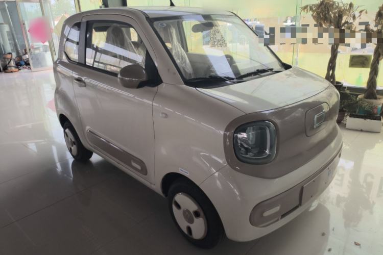 Used Bestune Pony 2026 222km Colorful Horse Exterior 1