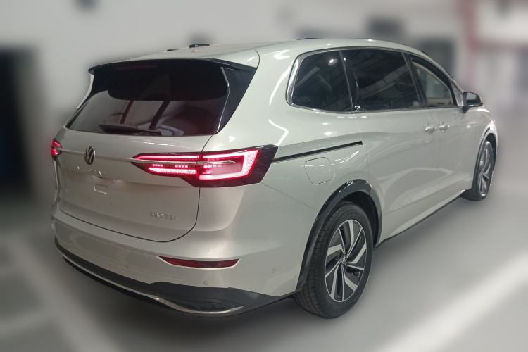 Used Volkswagen Viloran 2024 330TSI Luxury Edition