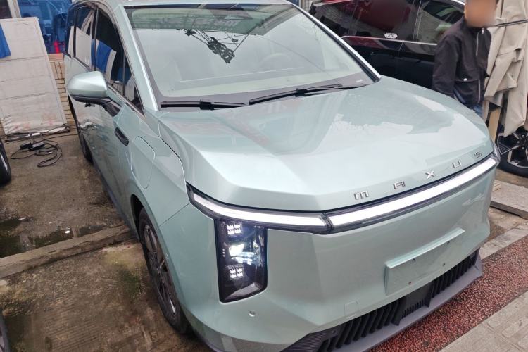 Used SAIC MAXUS Dajia 7 2023 – Alpine 7-Seater Version