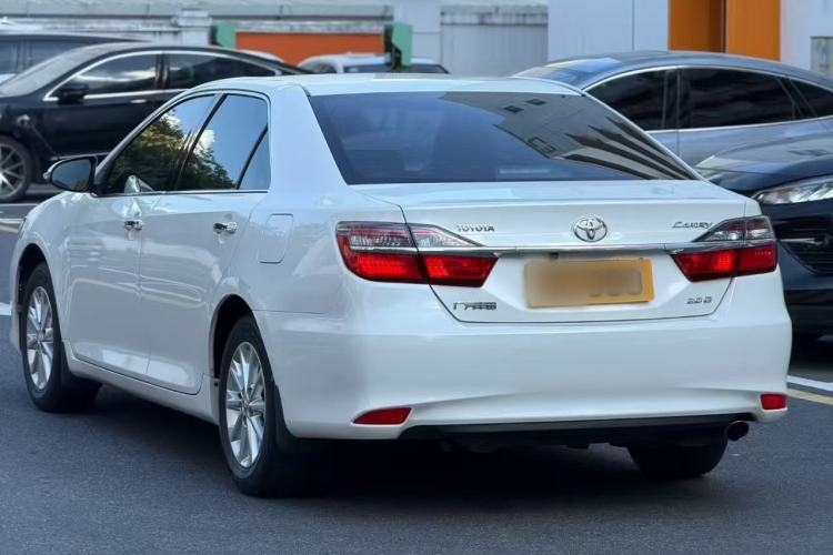 Used Toyota Camry 2016 2.0G 10th Anniversary Leading Edition