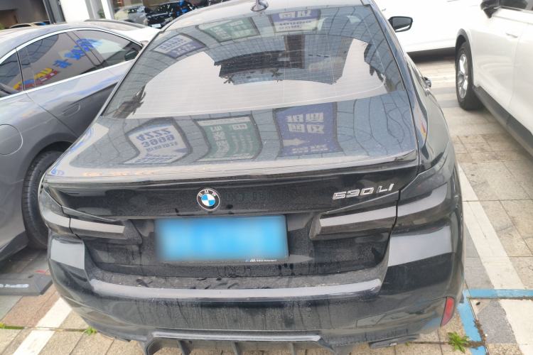 Used BMW 5 Series 2022 Second Facelift 530Li Luxury Version M Sport Package