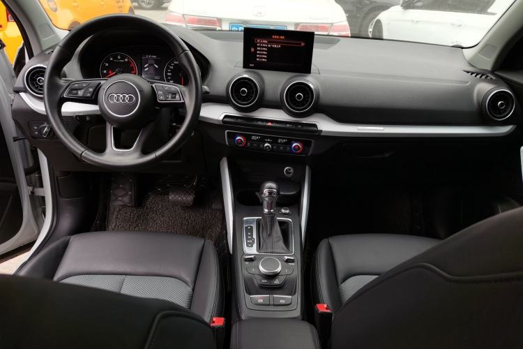 Used Audi Q2L 2018 35 TFSI Fashion Elegant Version China V