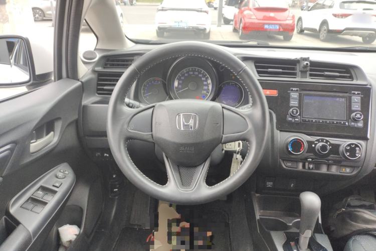 Used Honda Fit 2016 1.5L LXS CVT Comfort Sunroof Version
