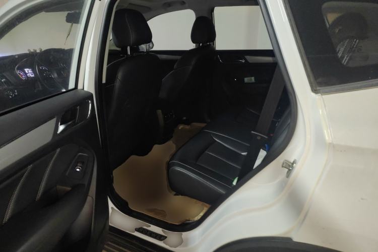 Used Roewe RX5 2018 20T Two-Wheel Drive Manual Flagship Edition