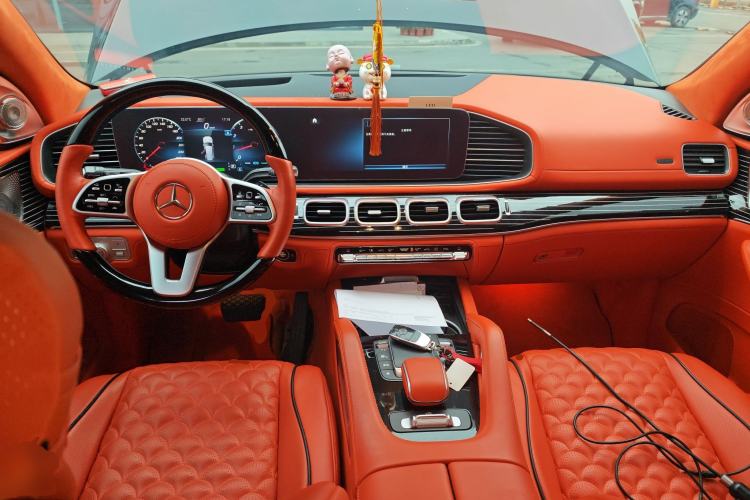 Used Mercedes-Benz GLS 2022 GLS 450 4MATIC Stylish Model Center Console