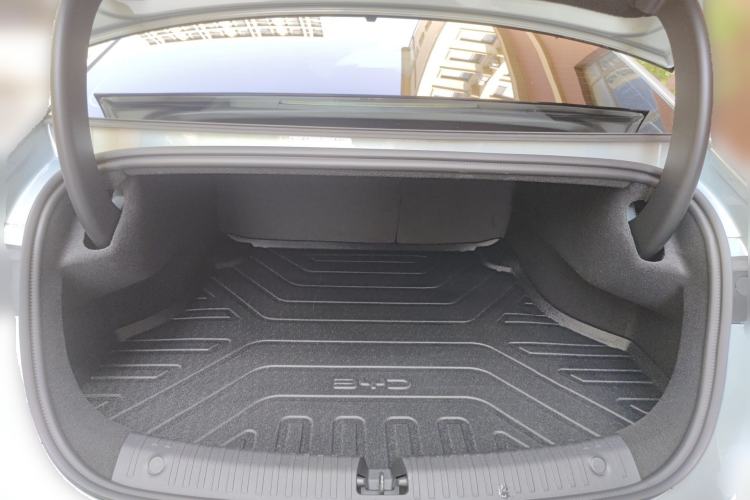 Used BYD Seal 06 New Energy 2025 EV 545KM Premium Edition